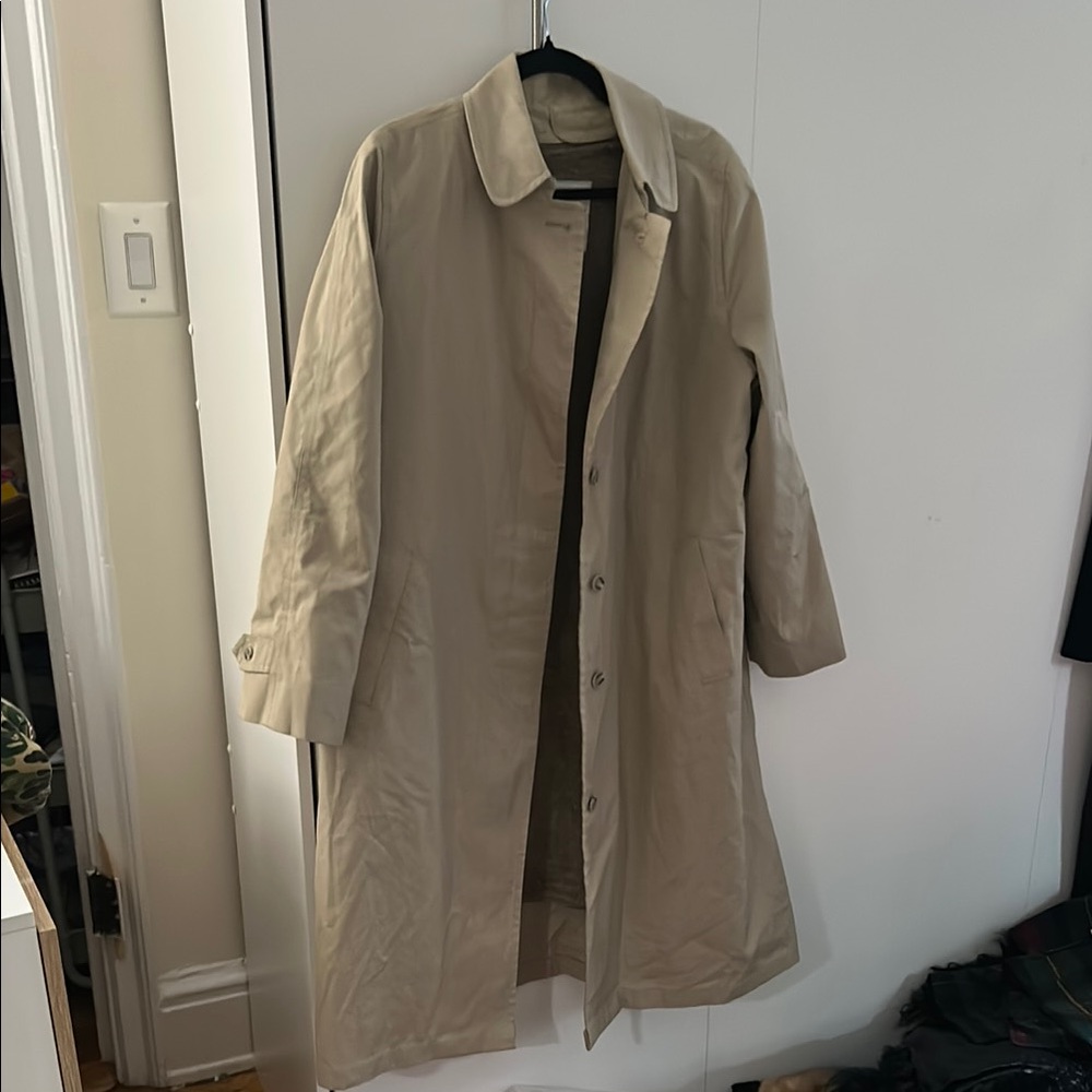 London Fog Women’s Beige Trench Coat removable lining size 8/10 Women’s